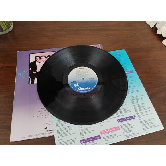 Pat Benatar Tropico 1984 USA Original Vinyl LP Lyrics Please Read 33  Album - Picture 9 of 9